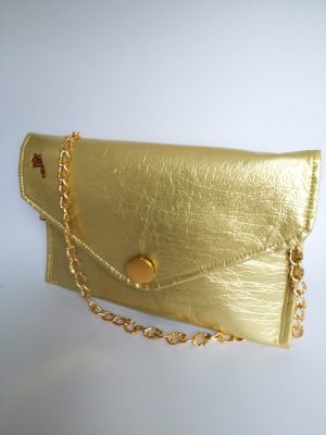 Pochette dorée